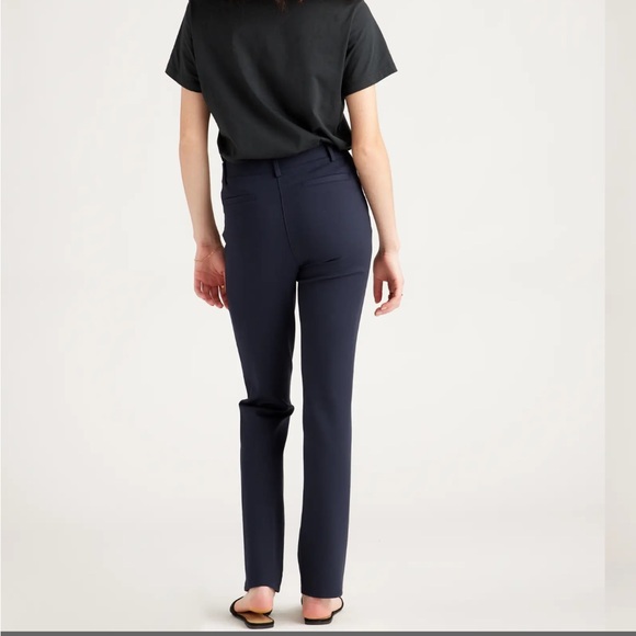 Quince Ultra-Stretch Ponte Straight Leg Pants - Picture 4 of 6